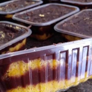 Bolo de cenoura c/ recheio de chocolate